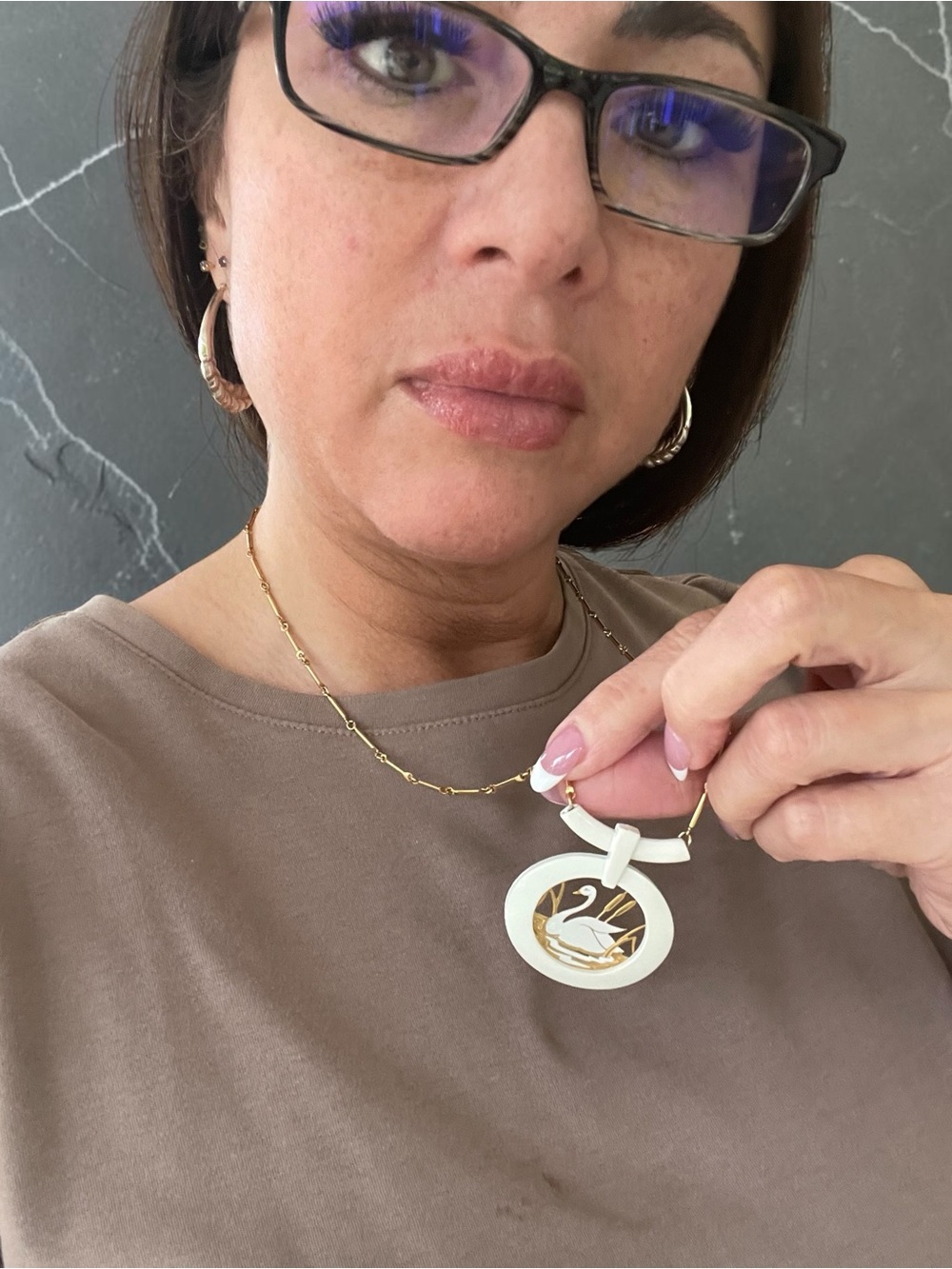Vintage White Enamel Swan Pendant Gold Tone Necklace